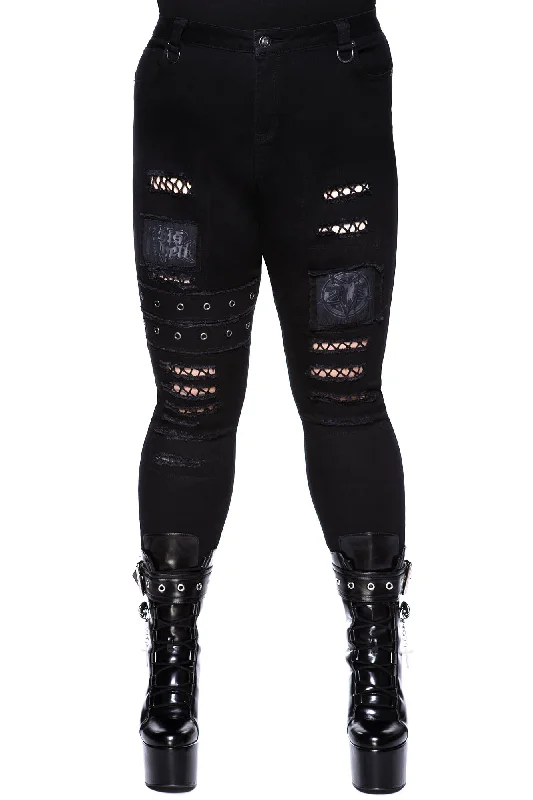 Carnage Jeans [PLUS] Trendy Cut-Off Denim Shorts