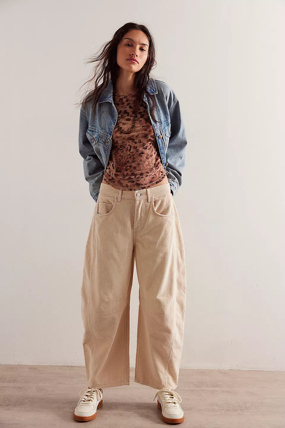 Free People We The Free Good Luck Mid-Rise Cord Barrel Jeans - CRYSTAL GREY Comfortable Straight-Legged Denim Free People We The Free Good Luck Mid-Rise Cord Barrel Jeans - CRYSTAL GREY Comfortable Straight-Legged Denim