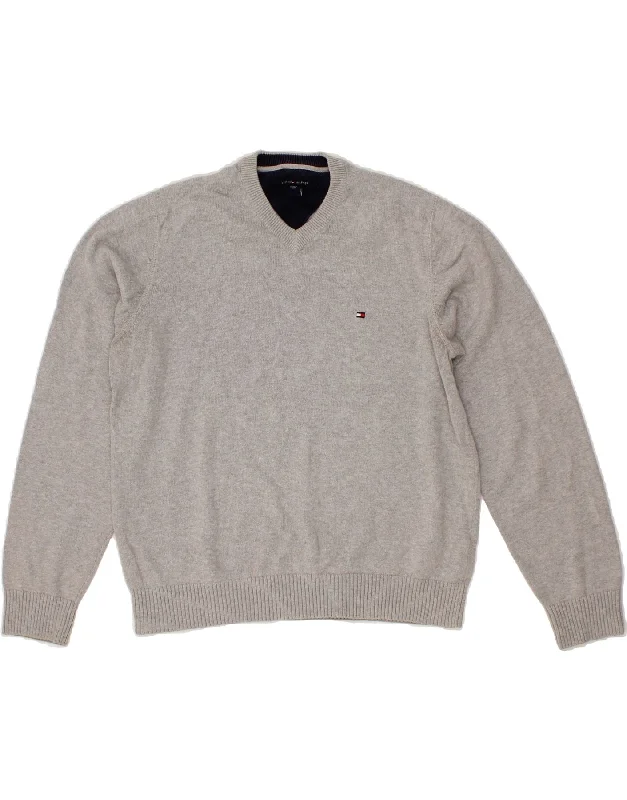 TOMMY HILFIGER Mens V-Neck Jumper Sweater Medium Grey Cotton Slim Fit Regular Fit Oversized TOMMY HILFIGER Mens V-Neck Jumper Sweater Medium Grey Cotton Slim Fit Regular Fit Oversized