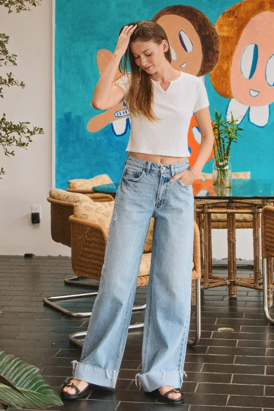 Cozy Cuffed Jeans Trendy Cut-Off Denim Shorts