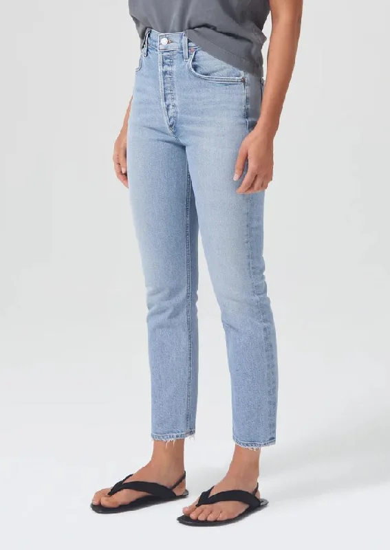 High Rise Cropped Jeans for Women: Riley's Dynamic Style Trendy Skinny Fit Jeans