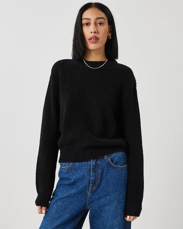 Mikala G006 Jumper - Black Ribbed Striped Patterned