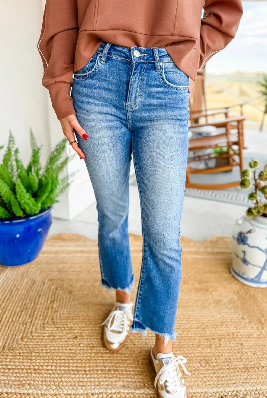 Jane High Rise Cropped Flared Jeans Fashionable Straight Fit Denim