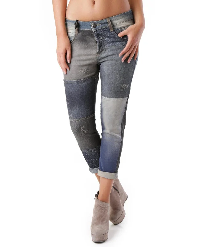 Worn Out Effect Jeans with Button Fastening and Pockets Cozy Stretch High-Waist Jeans Worn Out Effect Jeans with Button Fastening and Pockets Cozy Stretch High-Waist Jeans