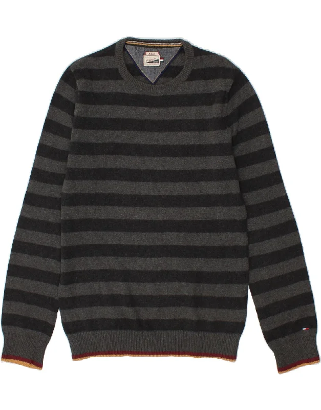 TOMMY HILFIGER Mens Crew Neck Jumper Sweater Medium Grey Striped Cotton Striped Floral Plaid TOMMY HILFIGER Mens Crew Neck Jumper Sweater Medium Grey Striped Cotton Striped Floral Plaid