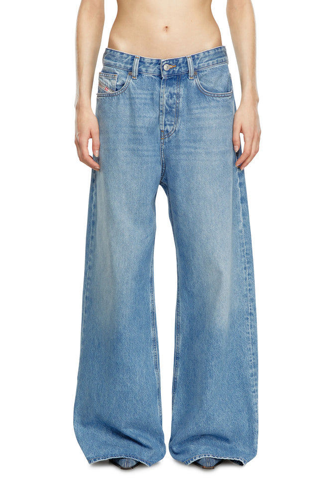 Straight Jeans - 1996 D-Sire Fashionable Button-Front Jeans