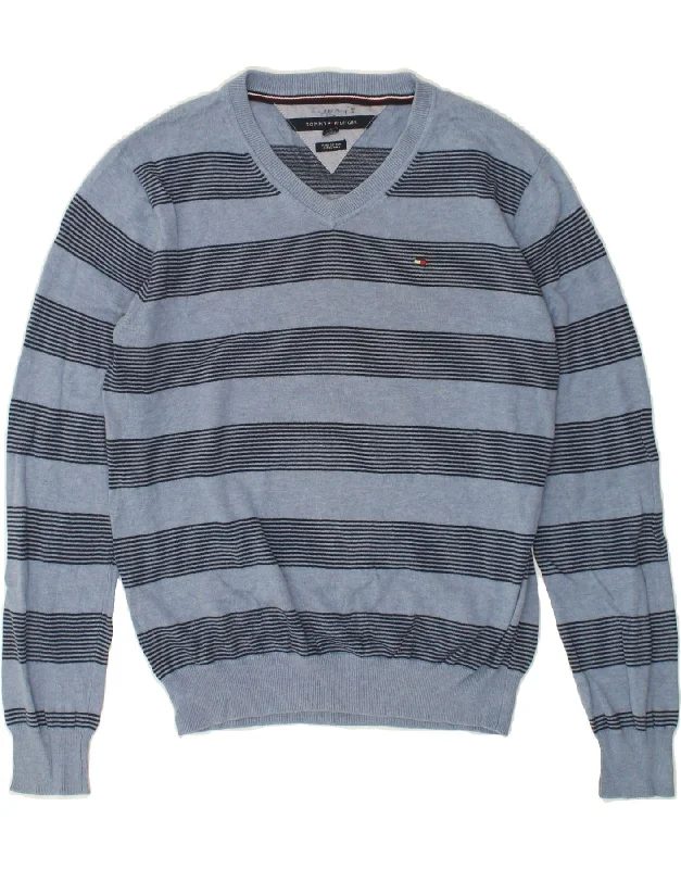 TOMMY HILFIGER Mens V-Neck Jumper Sweater Medium Blue Striped Cotton Embroidered Appliqued Beaded TOMMY HILFIGER Mens V-Neck Jumper Sweater Medium Blue Striped Cotton Embroidered Appliqued Beaded