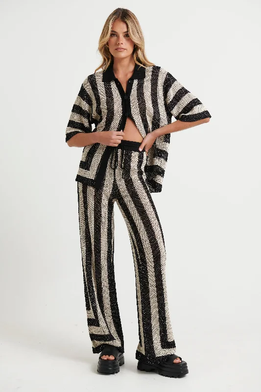 Ziggy Crochet Pant Black/Sand Slim Fit Casual Pants