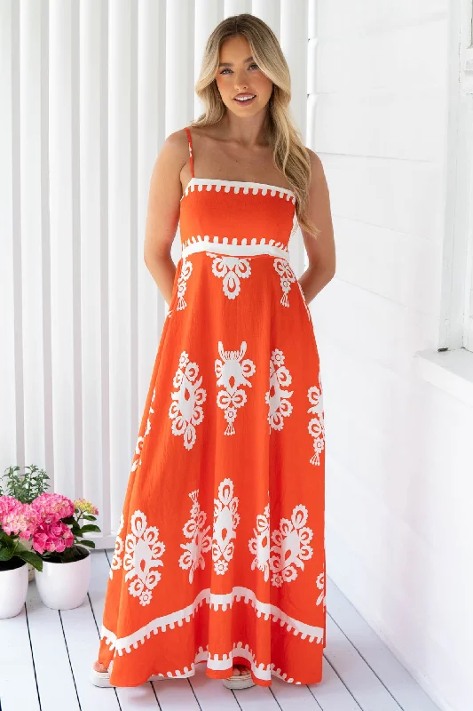 La Palma Maxi Dress Stylish Pleated A-Line Maxi Dress