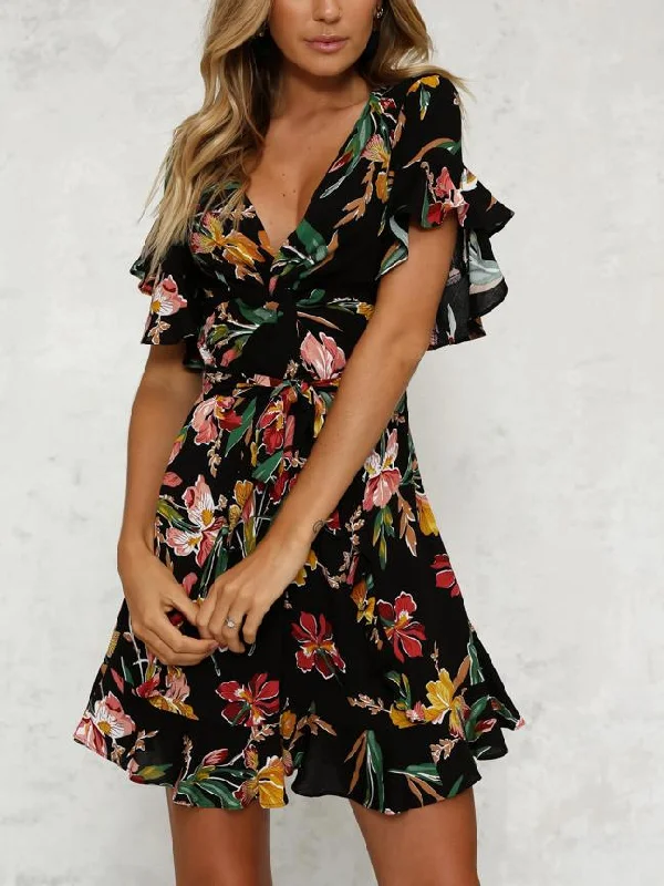 All Wrapped Up Floral Mini Dress Stylish Button-Down Mini Dress