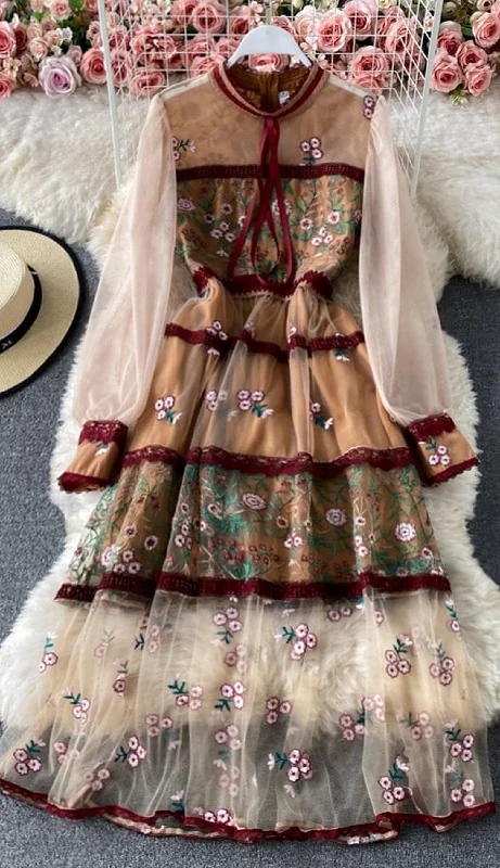 Bohemian Elegant See Through Long Lantern Sleeve Mesh Dress, Flower Embroidery Lace High Waist Bohemian Maxi Dress Casual Maxi Dress with Pockets