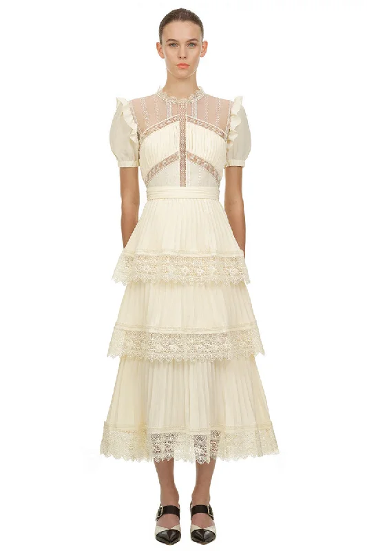 Christy Tiered Pleated Maxi Dress Trendy Maxi Dress with Belt