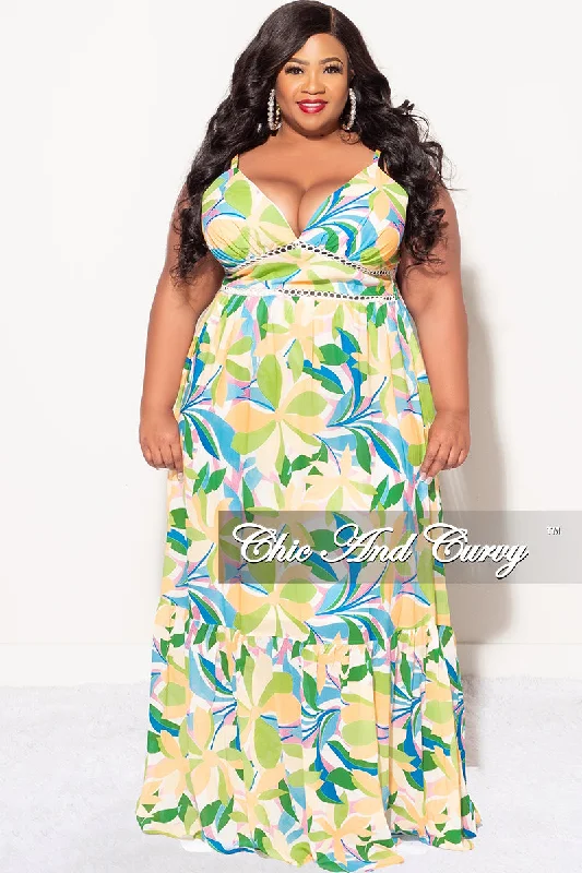 Final Sale Plus Size Sleeveless Tiered Maxi Dress In Yellow and Green Floral Multi Color Print Comfortable Bohemian Maxi Dress Final Sale Plus Size Sleeveless Tiered Maxi Dress In Yellow and Green Floral Multi Color Print Comfortable Bohemian Maxi Dress