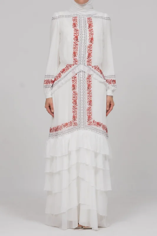 In Style chiffon long sleeve maxi dress with frills in tatreez print ecru white Fashionable Maxi Dress with Fringe In Style chiffon long sleeve maxi dress with frills in tatreez print ecru white Fashionable Maxi Dress with Fringe