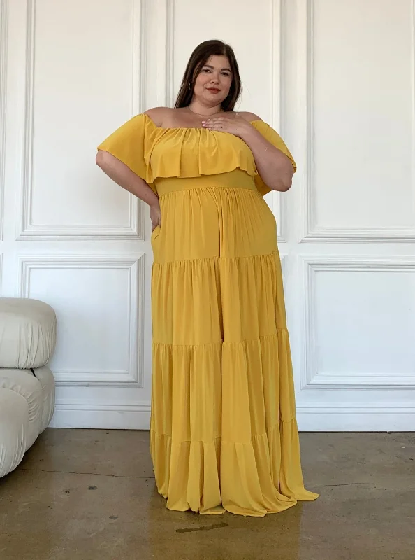 Plus Size Tiered Maxi Dress Stylish Off-Shoulder Maxi Dress