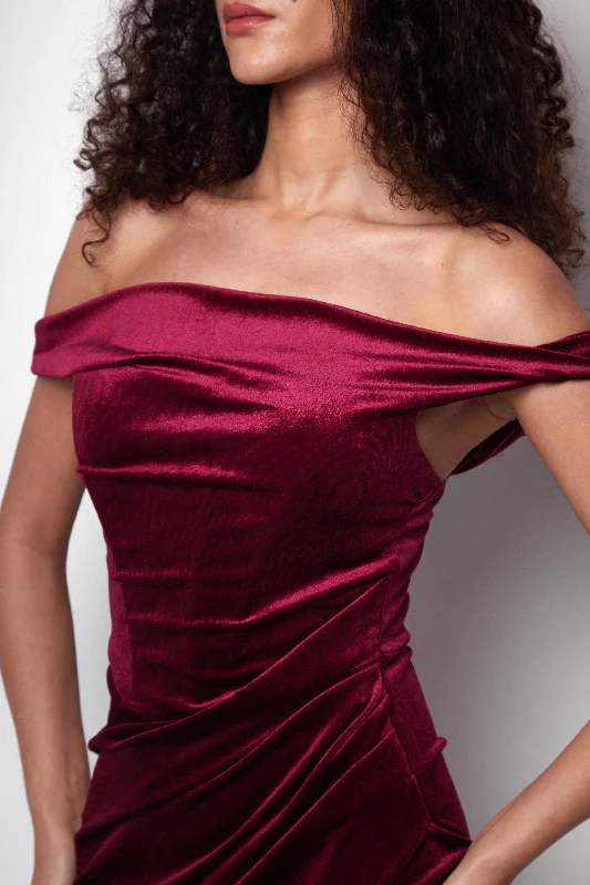 Simmi-O Oxblood Velvet Off-The-Shoulder Maxi Dress Stylish Boho Chic Maxi Dress