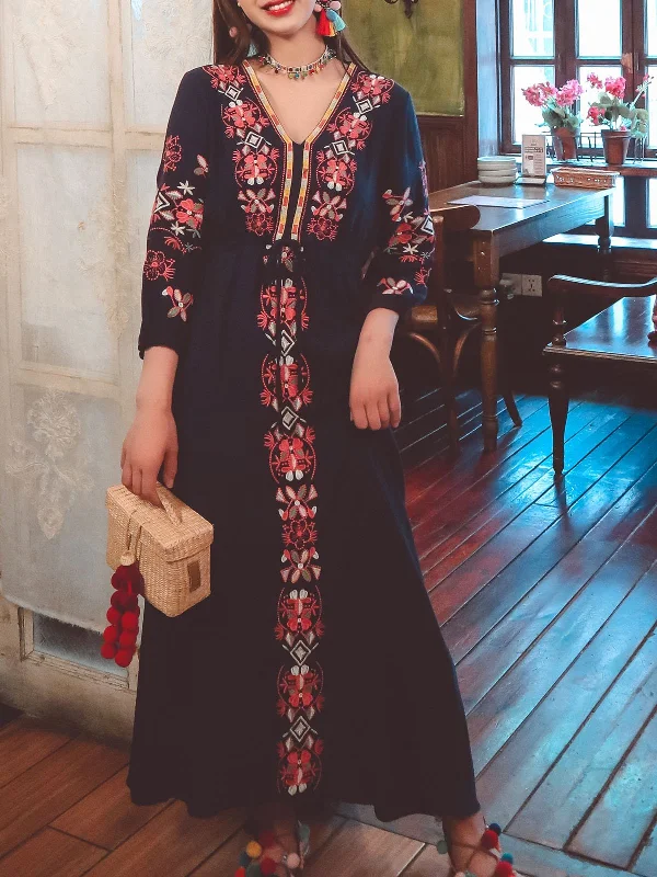 Women's Bohemian Embroidered Floral V Neck Long Sleeve Cotton Boho Maxi Dress Trendy Maxi Dress with Straps Women's Bohemian Embroidered Floral V Neck Long Sleeve Cotton Boho Maxi Dress Trendy Maxi Dress with Straps