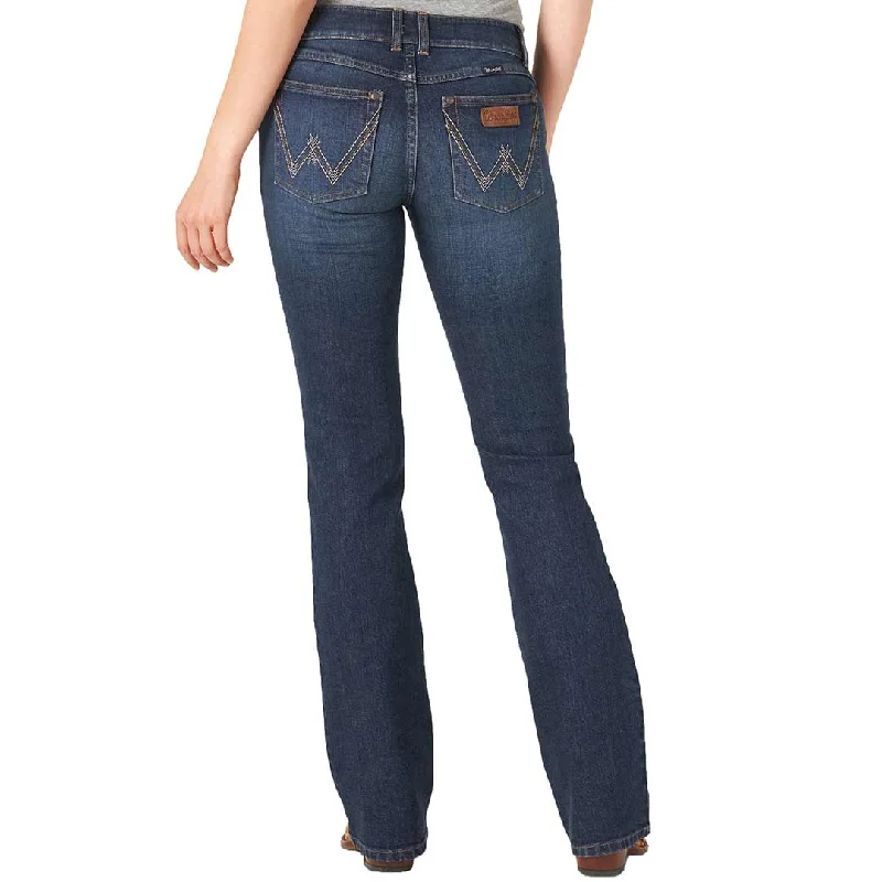 Wrangler Women's Retro Mae Bootcut Jeans Comfortable Low-Rise Jeans