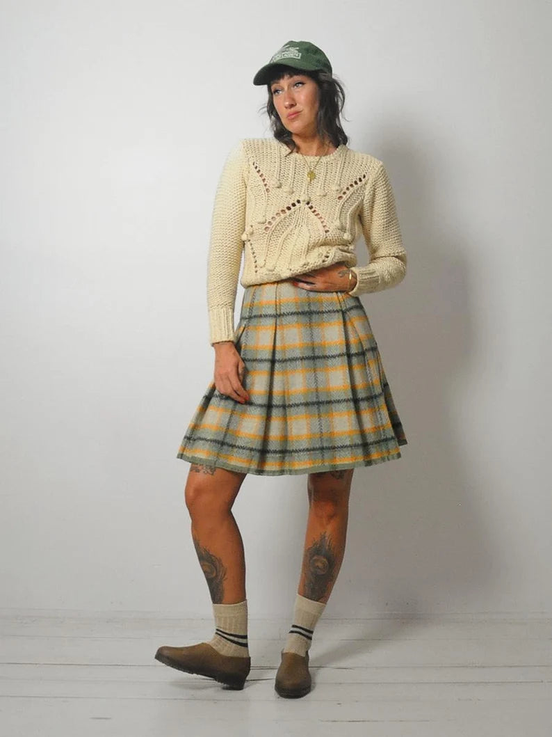 1960's Wool Tartan Plaid Skirt modal blend skirt