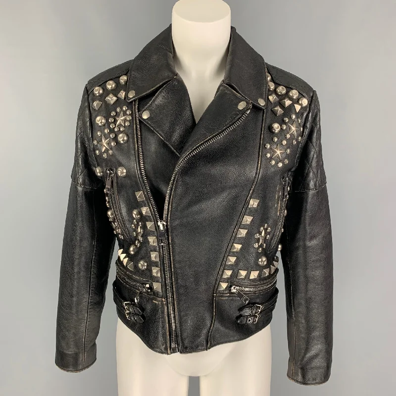 GUCCI SS 17 Size M Black Distressed Leather Studded Biker Jacket One-Shoulder Jacket Off-the-Shoulder Jacket Asymmetrical Jacket GUCCI SS 17 Size M Black Distressed Leather Studded Biker Jacket One-Shoulder Jacket Off-the-Shoulder Jacket Asymmetrical Jacket
