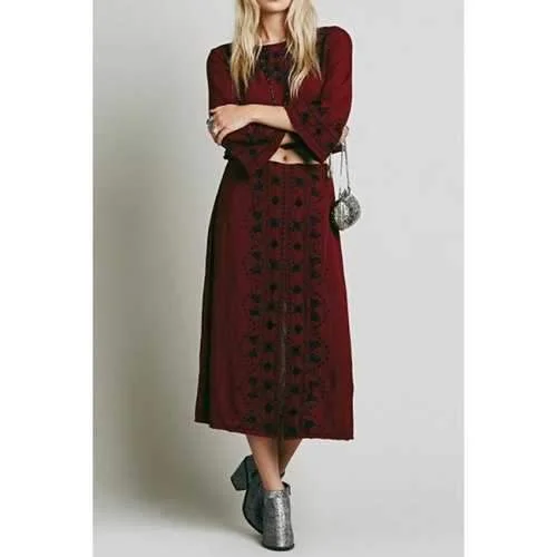 Fashionable Jewel Neck Black Floral Embroidery 3/4 Sleeve T-Shirt + Skirt For Women - Dark Red L ribbed skirt waist