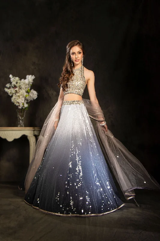 Halter stylish embroidered top with sequin skirt silk skirt luxurious
