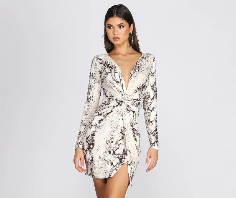 Viper Vixen Knot Mini Dress Stylish Button-Down Mini Dress
